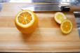 【冷凍フルーツ オレンジ】皮を剥きます