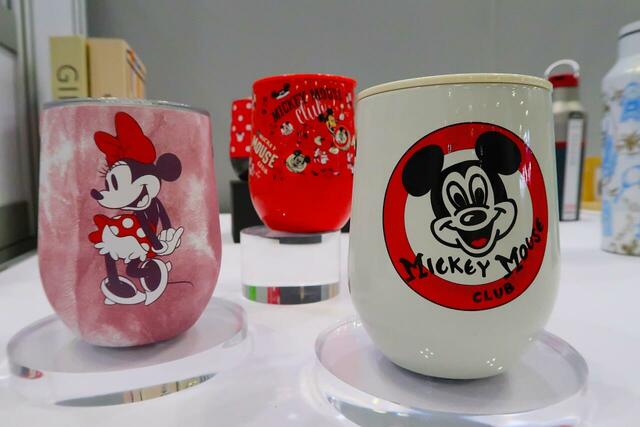 「CORKCICLE」ディズニーデザインボトル