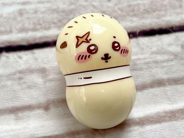 いつものキリッとしたお顔ではなく、垂れ眉のかわいい表情♪