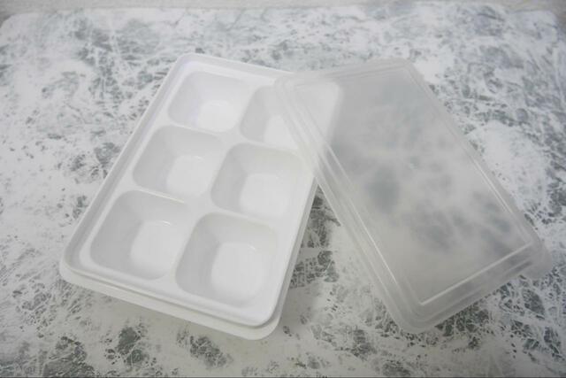 【セリア お弁当作り置き冷凍トレー】6号カップ用と8号カップ用の2種類