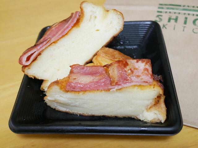 フレンチトースト＆ベーコン　ハーフサイズ
