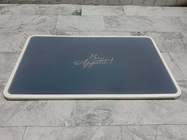 【ニトリ　デコホーム】裏面はレタードデザイン。リバーシブルが嬉しいポイント