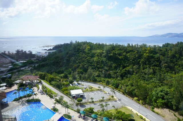 【オリエンタルホテル 沖縄リゾート&スパ】客室からの眺め(一例)