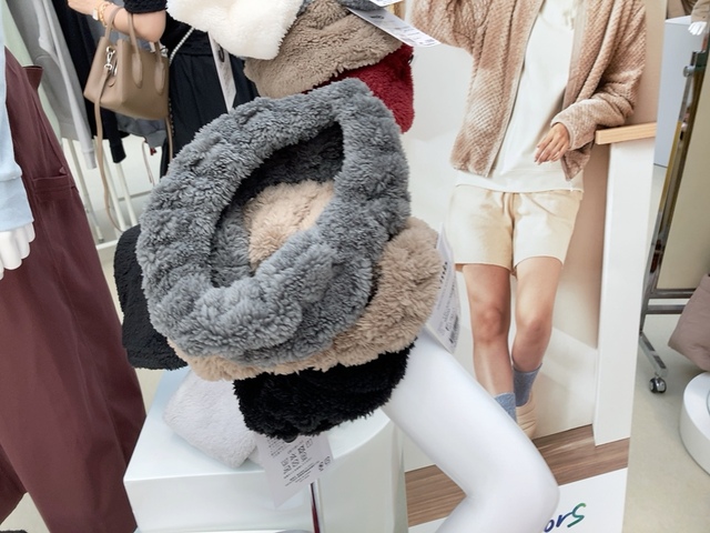 【ワークマン レディースボア静電気低減ヘッドバンド】サイズ：50〜60cm