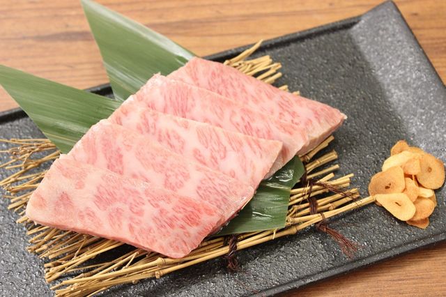 黒毛和牛特選カルビ