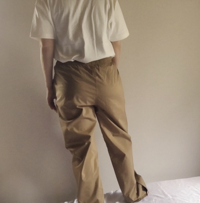 【ワークマン レディースレインパンツ】雨の日でもおしゃれを楽しめる