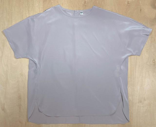 【UNIQLO（ユニクロ）】シルフィールブラウス（半袖）／税込1,990円