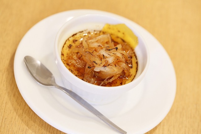 濃厚ココナッツ フカヒレブリュレ