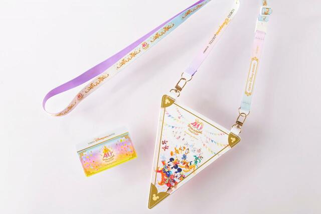 オリジナルルームキー＆キーケース｜「東京ディズニーリゾート40周年“ドリームゴーラウンド”」グランドフィナーレスペシャルルーム｜東京ディズニーランドホテル