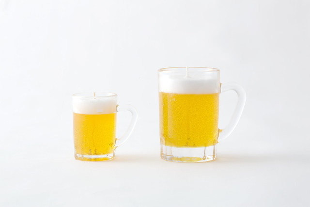 ビールジョッキキャンドル　　（画像協力：カメヤマ株式会社）