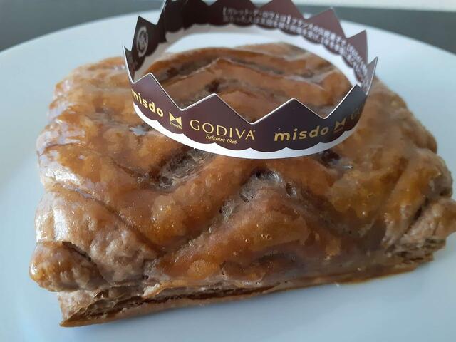 ガレット・デ・ロワ ショコラ テイクアウト356円  イートイン363円【misdo mees GODIVA プレミアムショコラコレクション】