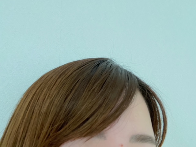 【utena マトメージュ 前髪グルー】パリパリしていないのに前髪の流れをしっかりキープ！