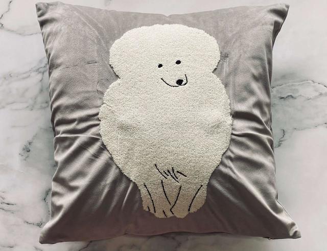 クッションカバー（プードル）／一般的なクッションサイズにぴったり