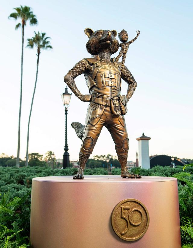 ディズニー・ファブ 50 キャラクター・コレクション