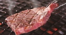 黒毛牛厚切りステーキ