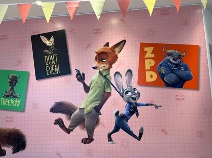 ディズニー「チェキ風ステッカー」が可愛すぎる♪ 買えるのはこの限定