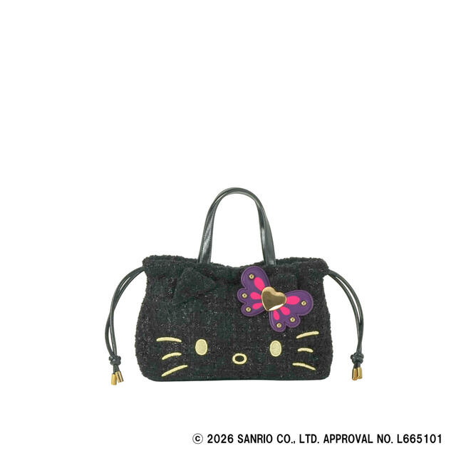 【ANNA SUI×ハローキティ】巾着手提げ：23,100円(税込) 2WAY仕様で、紐を絞ることで、トレンド感のある丸みのあるシルエットを楽しめる巾着型バッグ。​