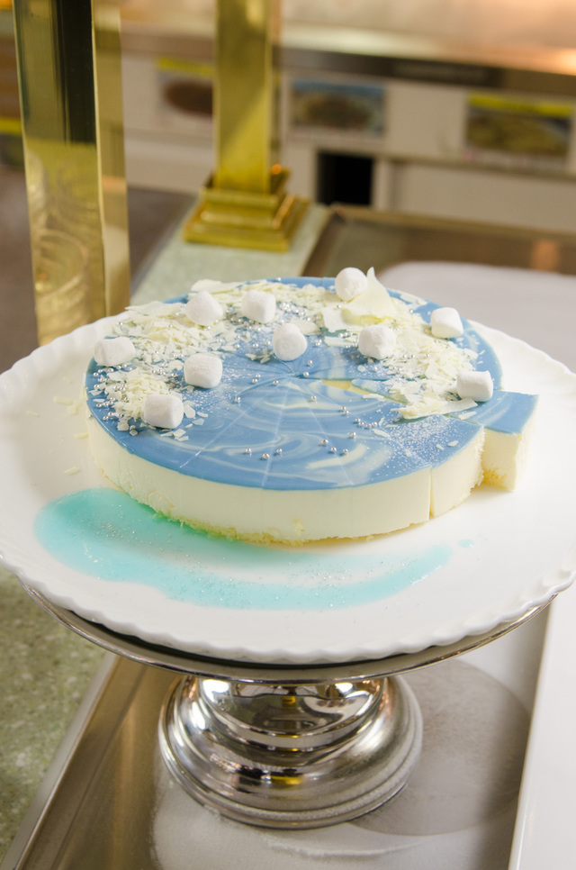 「クリスタルパレス・レストラン」スペシャルブッフェ｜東京ディズニーランド 2016年「アナとエルサのフローズンファンタジー」