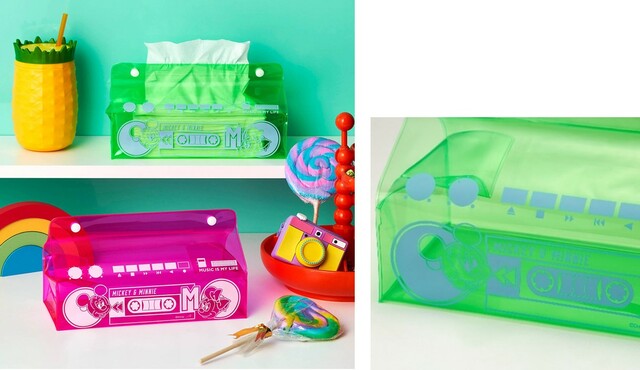 クリア素材のティッシュケース 2,490円｜ディズニーファンタジーショップ「ミッキーマウス タイムスリップ」シリーズ