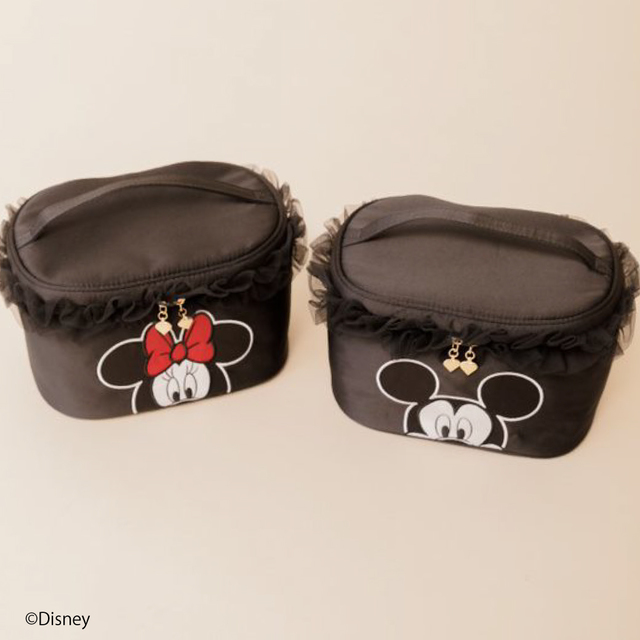 ミッキーマウス/ミニーマウス/フリルバニティポーチ　￥4,200+tax