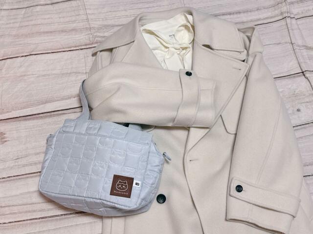 ホワイトコーデと相性抜群♪