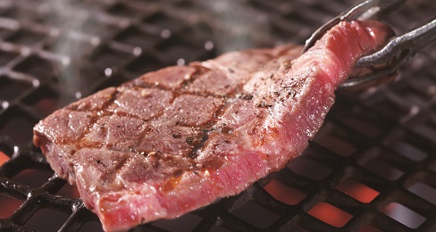 黒毛牛厚切りステーキ