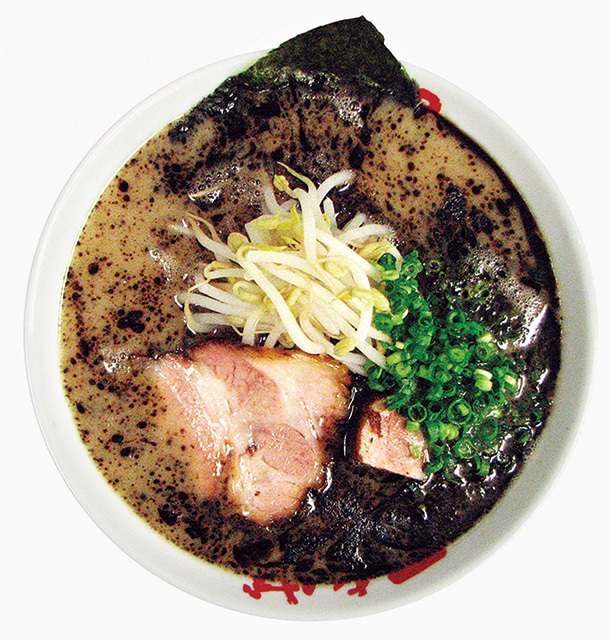 なんつッ亭　らーめん（トンコツ醤油） 750円 