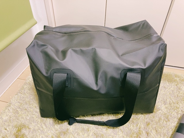 【ワークマン 防水ボストンバッグ】カラーはバーガンディ、ネイビー、グレー、ブラックの4色展開