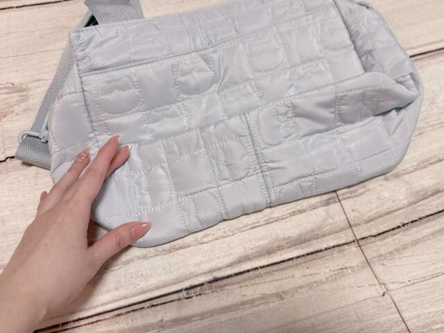 マチがしっかりあるので収納力抜群！