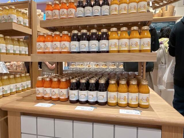 うさぎ、モモンガ、シーサーのジュースも♪