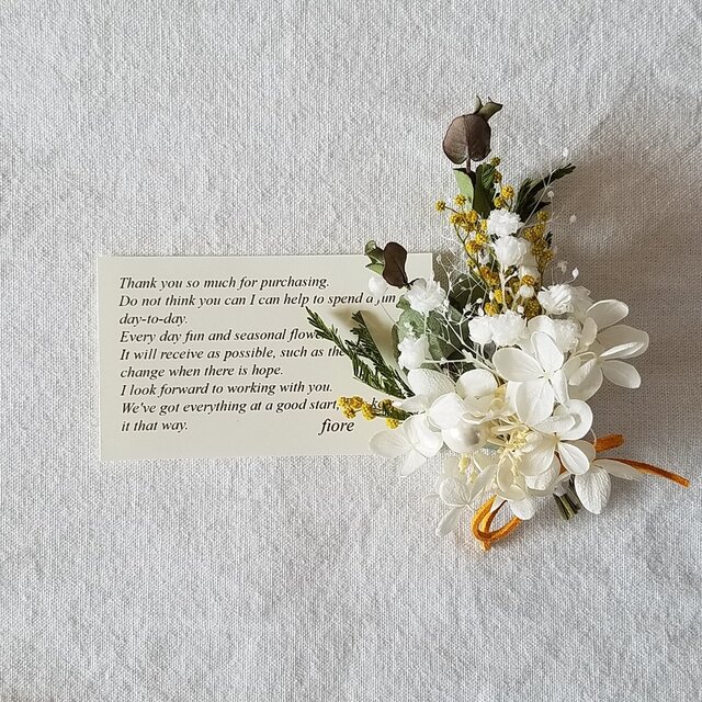 ミモザのコサージュ　ミニドライフラワーブーケ／fiore（うー）／展示のみ