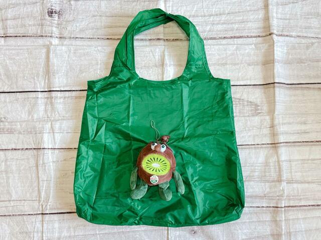 ポップでキュートなグリーンブラザーズのぬいぐるみつきのエコバッグ！