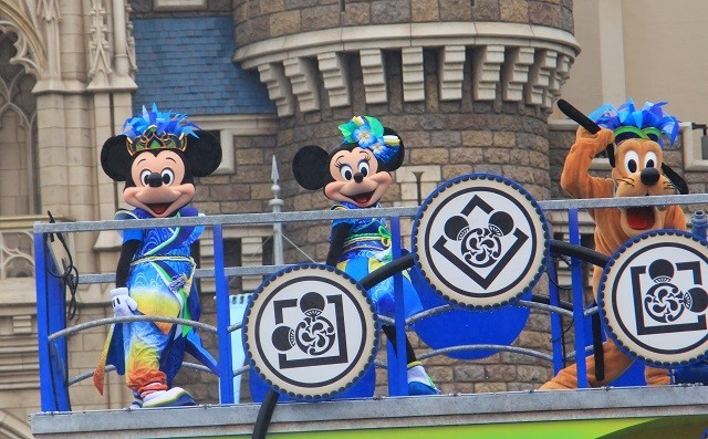 雅絢爛・燦!チームの演舞中のこの振付がかっこいいんです