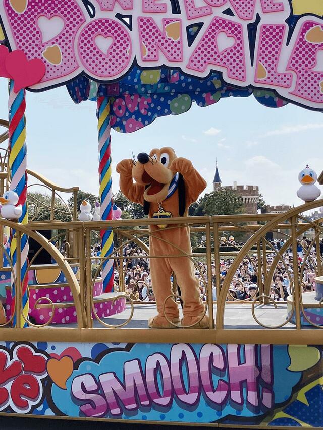 「クワッキーセレブレーション★ ドナルド・ザ・レジェンド!」のようす【「ディズニー・パルパルーザ“ドナルドのクワッキー・ダック!ダック!ダックシティ!”」】