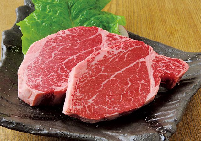 関西・焼肉の名店15／板前焼肉 一笑 靭本町本店（本町）　特選シャトーブリアン 1700円