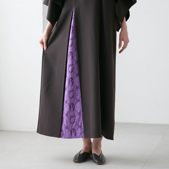 マントドレスワンピース「マレフィセント」価格¥ 9,990 (税込)