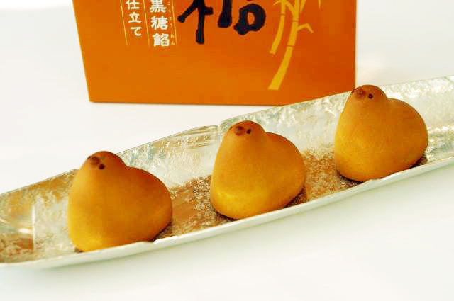 東京ひよこ本舗　黒糖ひよこ　1.080円 