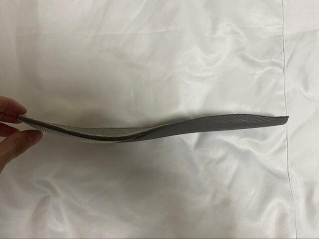 【ワークマン　ハイバウンスウォーク】土踏まずの部分がよりクッション性が高いです