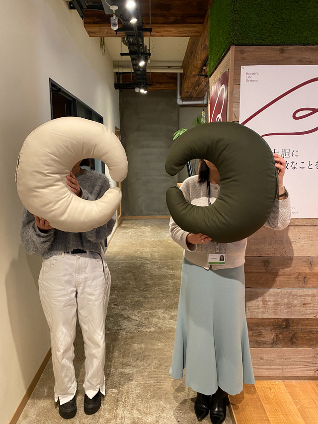 ゆりかごクッション～家族みんなが心地いい授乳クッション～｜5,990 円（税込）