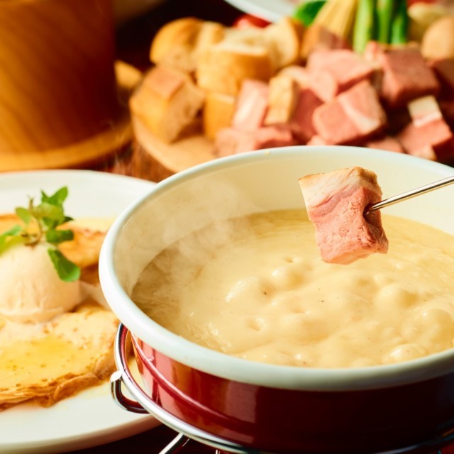 サーロインローストビーフチーズフォンデュ