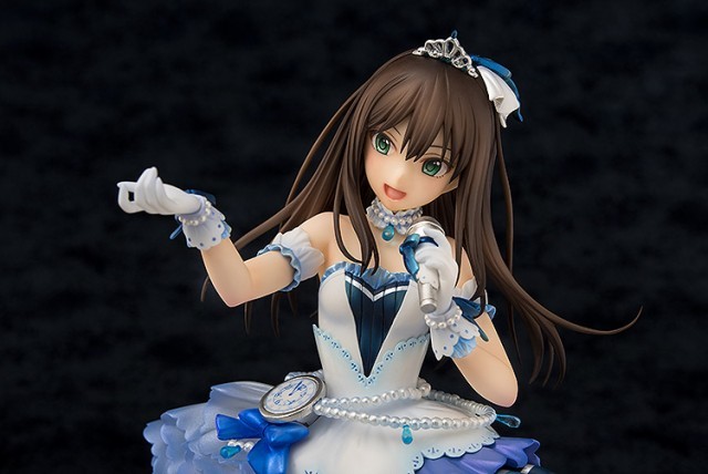 スターリースカイ・ブライト姿で立体化『アイドルマスター シンデレラ