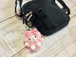 【カルディ りんごバッグ/スクエアショルダーバッグ】カラビナにはチャームなどを付けるのもおすすめ!