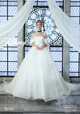 クラウディア「ディズニーウェディングドレス」12thコレクション © Disney