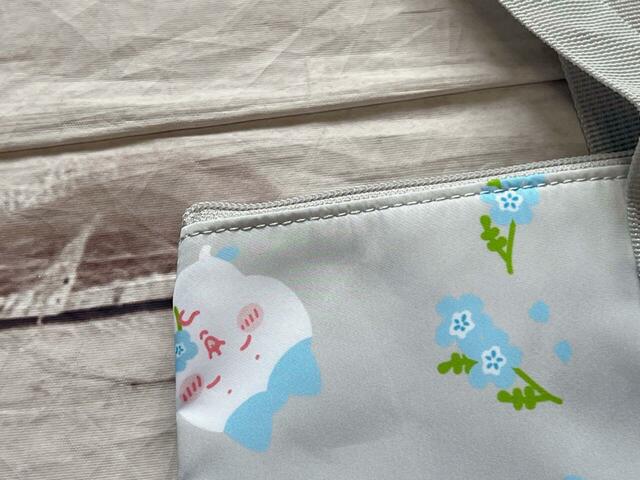 素材はポリエステル