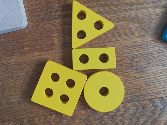 【Aning 幾何学型型はめパズル】図形の勉強にも役立つ