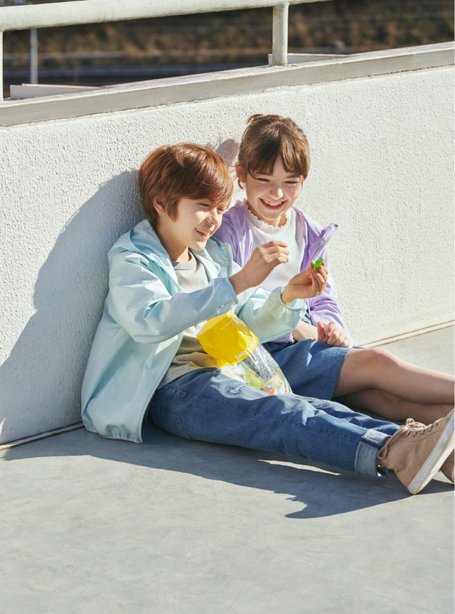 キッズパーカー着用イメージ