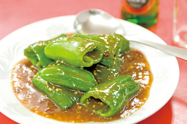 金春本館（蒲田）  ピーマンのカキ油炒め　918円