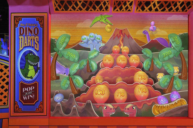 「レックスとトリクシーの恐竜ダーツ」の画面