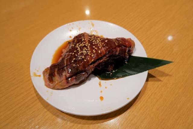 和風オニオンソースで食べる 上ハラミステーキ