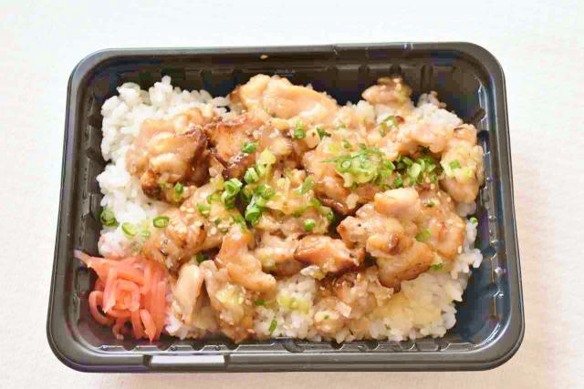 焼鳥の量が意外と多い。